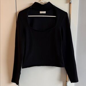 Babaton Black Long Sleeve Scoop-Neck Top with Mini Collar